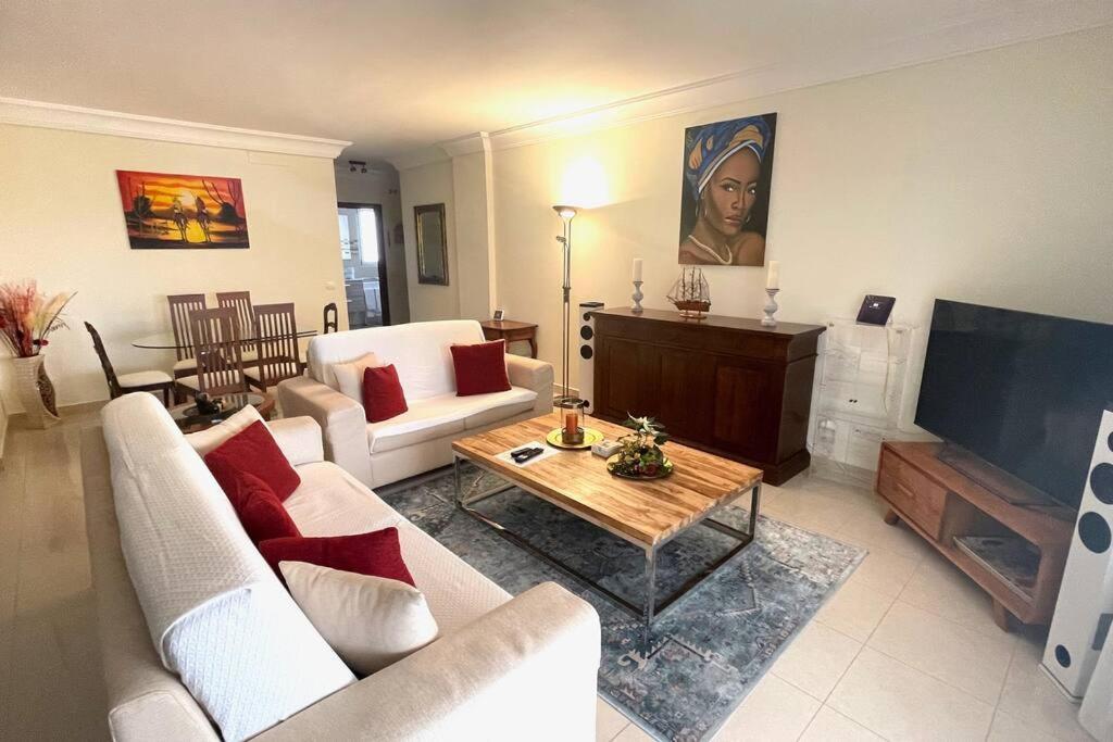 Luxurioese Duplex Ferienwohnung In Sehr Ruhiger Wohnanlage Mit Meerblick Palm-mar Dış mekan fotoğraf