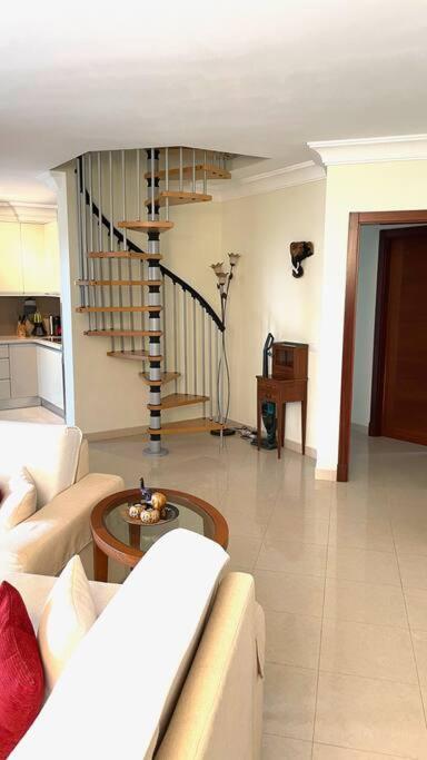 Luxurioese Duplex Ferienwohnung In Sehr Ruhiger Wohnanlage Mit Meerblick Palm-mar Dış mekan fotoğraf
