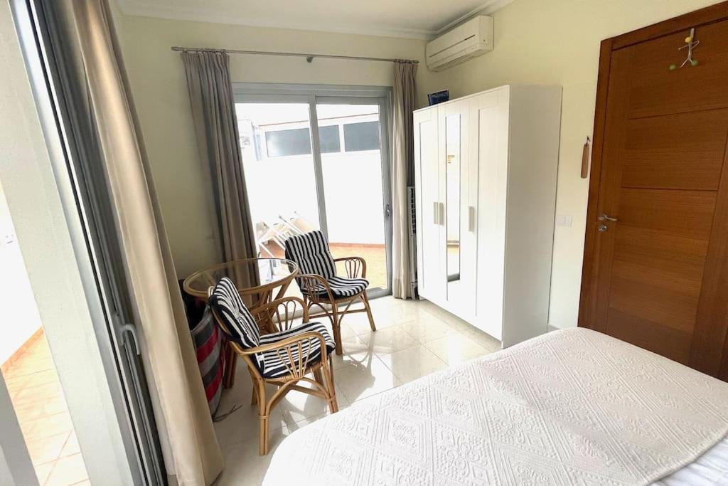 Luxurioese Duplex Ferienwohnung In Sehr Ruhiger Wohnanlage Mit Meerblick Palm-mar Dış mekan fotoğraf
