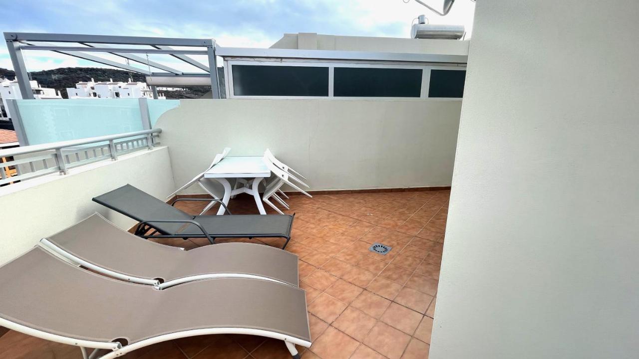 Luxurioese Duplex Ferienwohnung In Sehr Ruhiger Wohnanlage Mit Meerblick Palm-mar Dış mekan fotoğraf